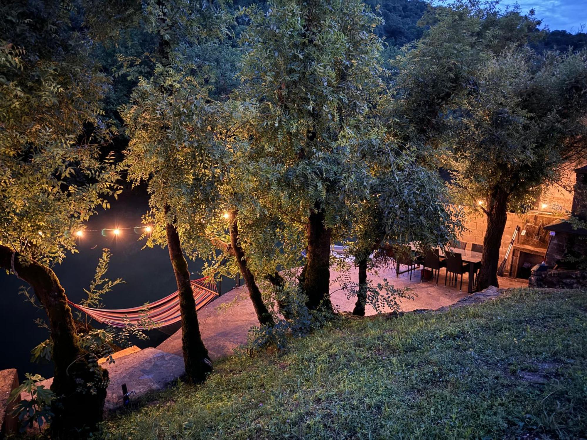 House On The River Blagaj Buitenkant foto